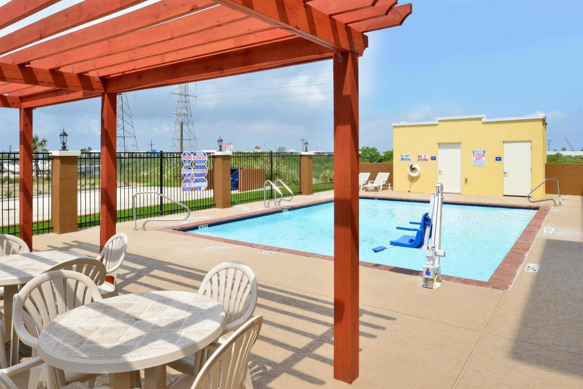 Holiday Inn Galveston Island By Ihg ภายนอก รูปภาพ