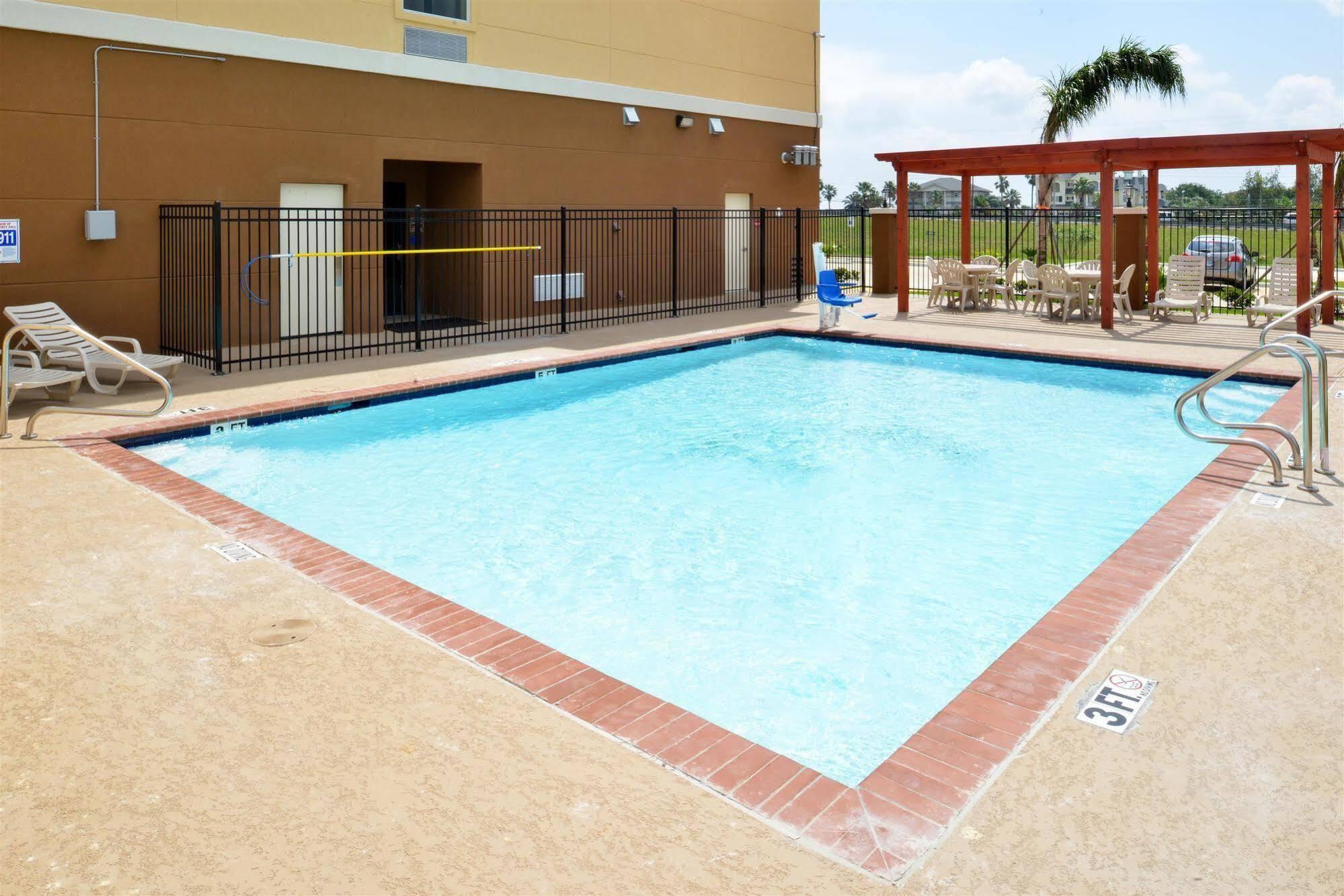 Holiday Inn Galveston Island By Ihg ภายนอก รูปภาพ